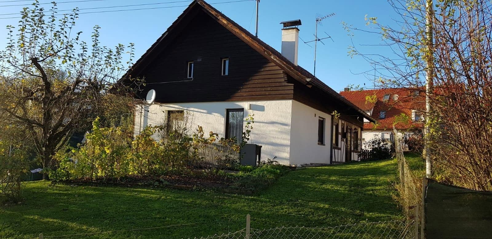 Predaj domu 96 m², pozemek 1.089 m², Zillhauserlandstraße 9, Balingen, Bádensko-Wurttembersko Predaj domu 96 m², pozemek 1.089 m², Zillhauserlandstraße 9, Balingen, Bádensko-Wurttembersko
