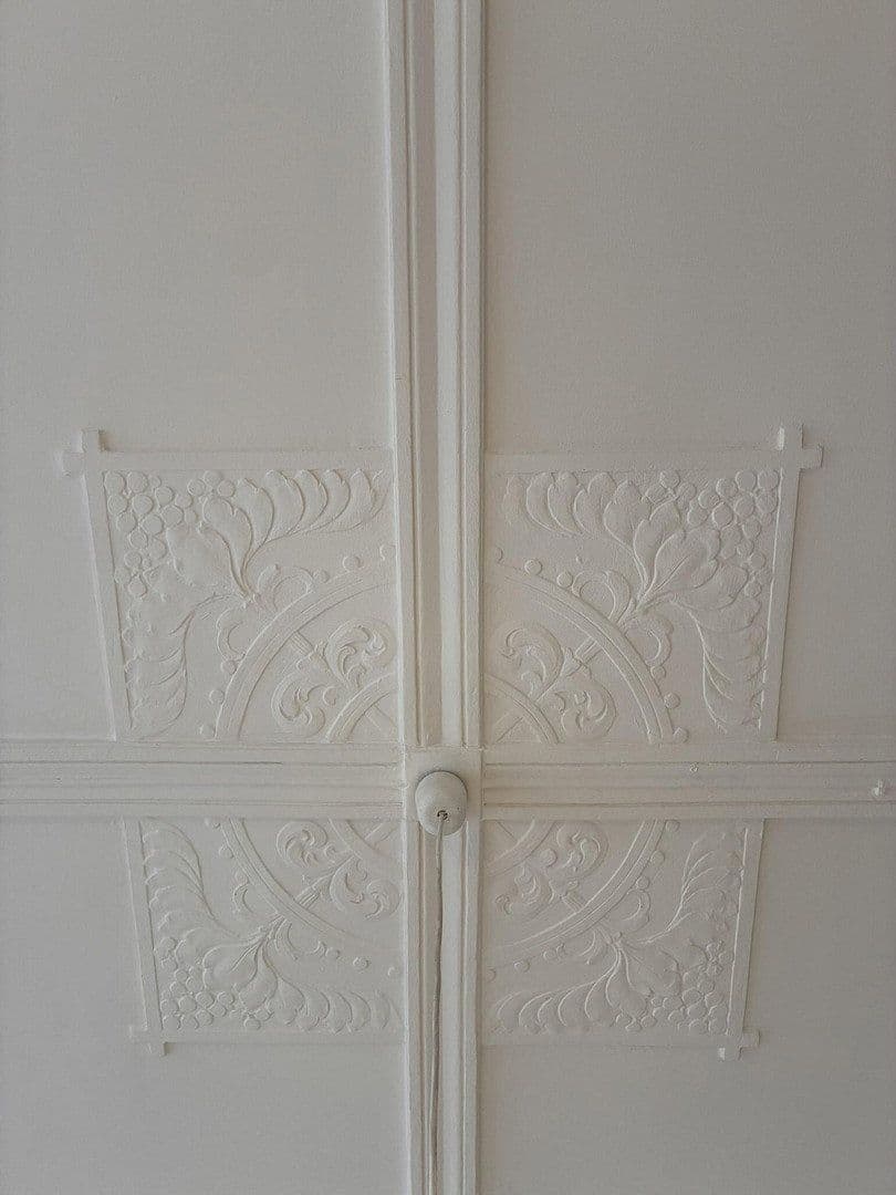 Predaj bytu 4-izbový 130 m², Berlin, Berlín Predaj bytu 4-izbový 130 m², Berlin, Berlín