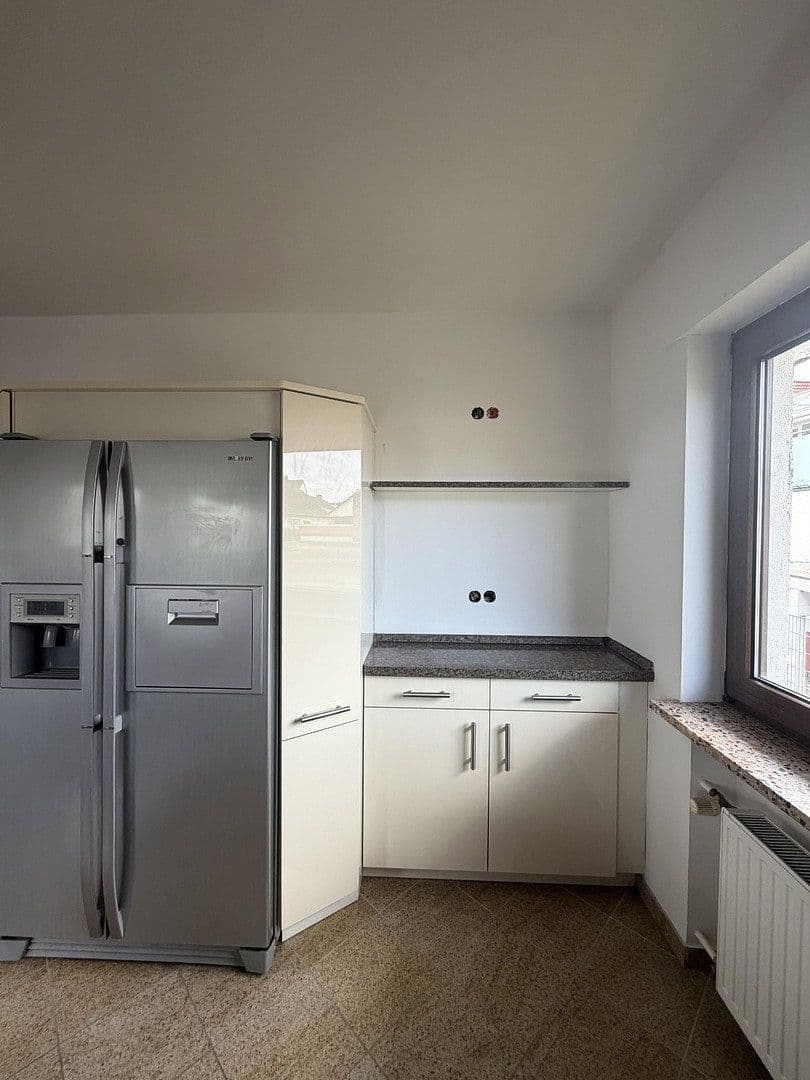 Predaj domu 145 m², pozemek 329 m², Rüsselsheim am Main, Hesensko Predaj domu 145 m², pozemek 329 m², Rüsselsheim am Main, Hesensko