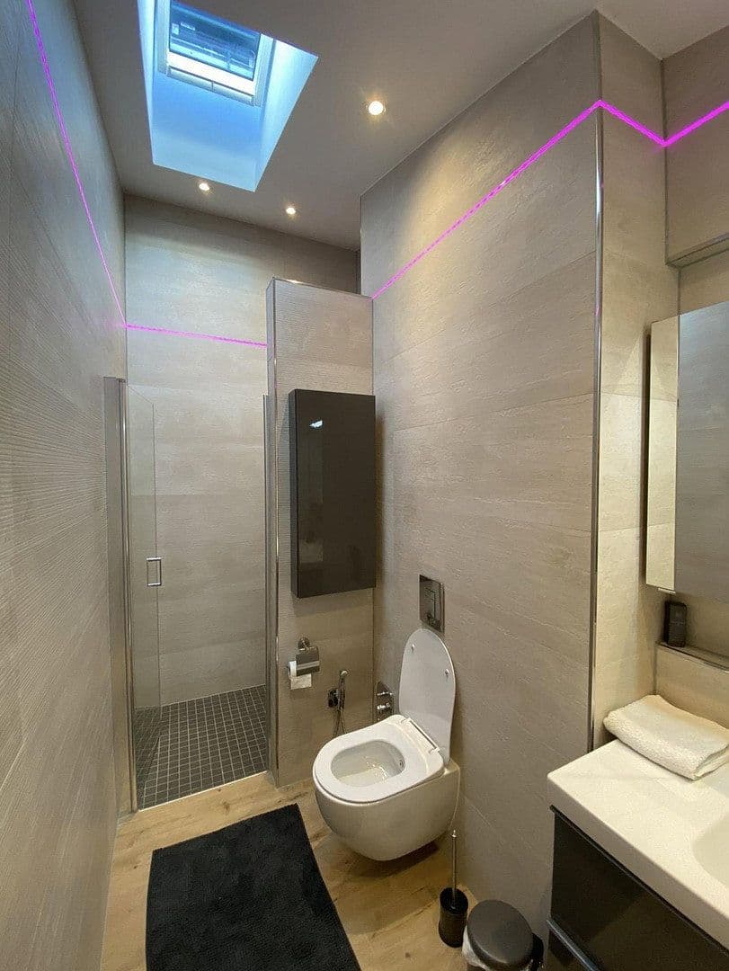 Predaj domu 110 m², pozemek 200 m², Weissach, Bádensko-Wurttembersko Predaj domu 110 m², pozemek 200 m², Weissach, Bádensko-Wurttembersko