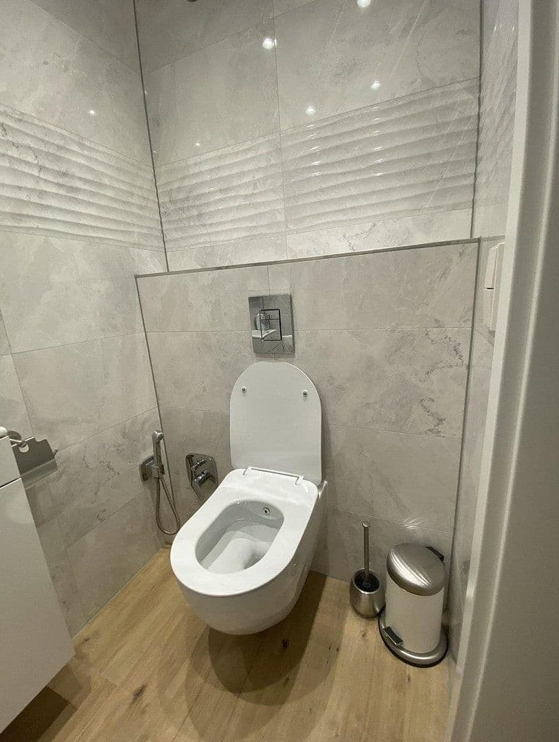 Predaj domu 110 m², pozemek 200 m², Weissach, Bádensko-Wurttembersko Predaj domu 110 m², pozemek 200 m², Weissach, Bádensko-Wurttembersko