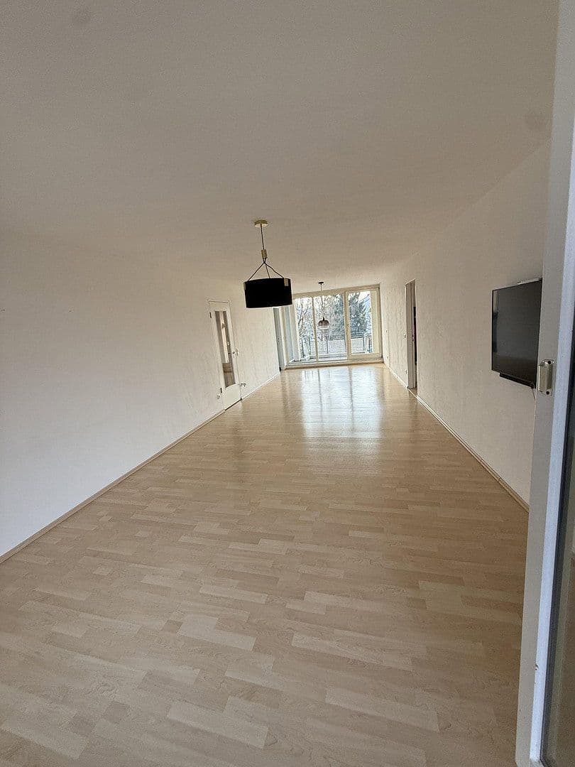 Predaj bytu 3-izbový 104 m², August-Hörmann-Platz 3, Gauting, Bavorsko Predaj bytu 3-izbový 104 m², August-Hörmann-Platz 3, Gauting, Bavorsko