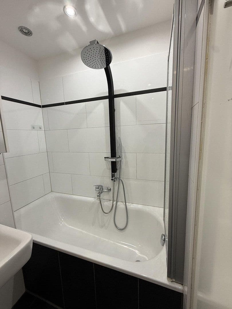 Predaj bytu 3-izbový 104 m², August-Hörmann-Platz 3, Gauting, Bavorsko Predaj bytu 3-izbový 104 m², August-Hörmann-Platz 3, Gauting, Bavorsko