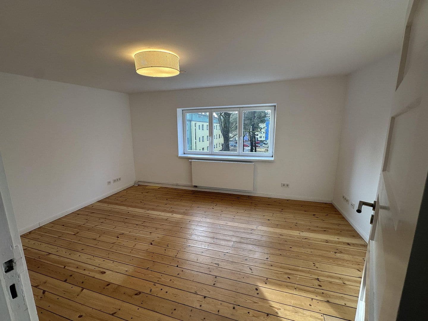 Predaj domu 115 m², pozemek 165 m², Berlin, Berlín Predaj domu 115 m², pozemek 165 m², Berlin, Berlín