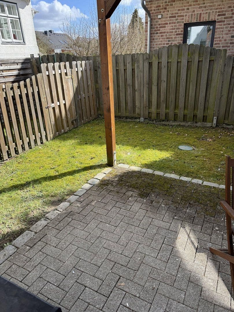 Prenájom bytu 2-izbový 41 m², Lübeck, Šlezvicko-Holštajnsko Prenájom bytu 2-izbový 41 m², Lübeck, Šlezvicko-Holštajnsko