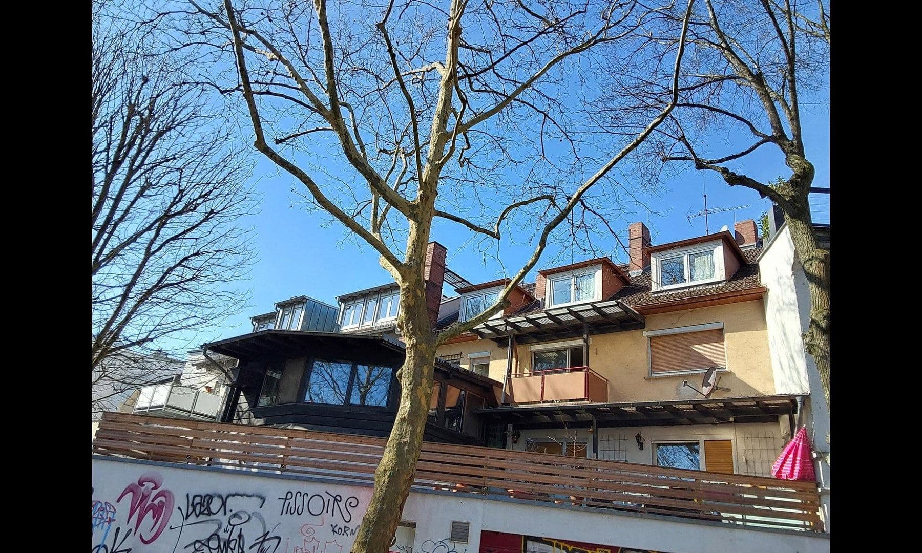 Predaj domu 305 m², pozemek 222 m², Bessunger Straße 4, Darmstadt, Hesensko Predaj domu 305 m², pozemek 222 m², Bessunger Straße 4, Darmstadt, Hesensko