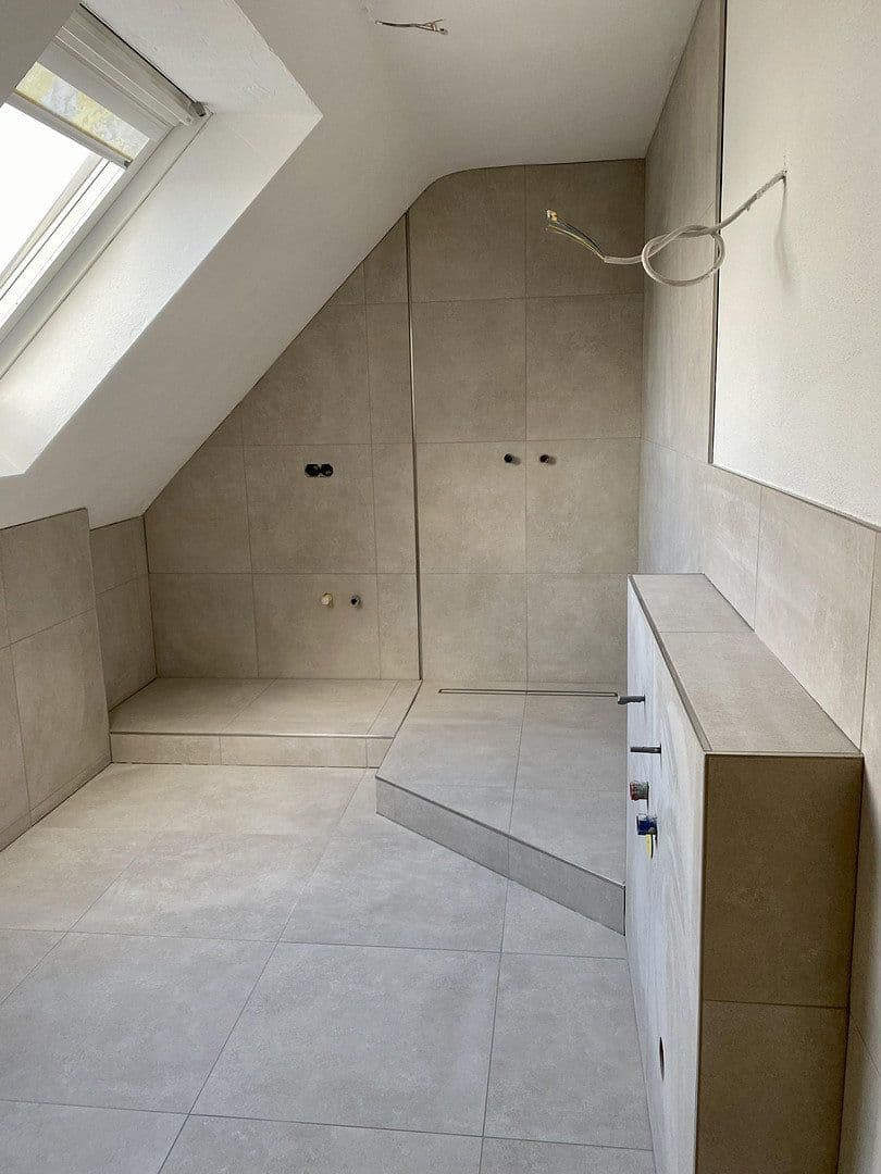 Predaj domu 138 m², pozemek 378 m², Friedhofstraße 24, Nettetal, Severné Porýnie - Westfálsko Predaj domu 138 m², pozemek 378 m², Friedhofstraße 24, Nettetal, Severné Porýnie - Westfálsko