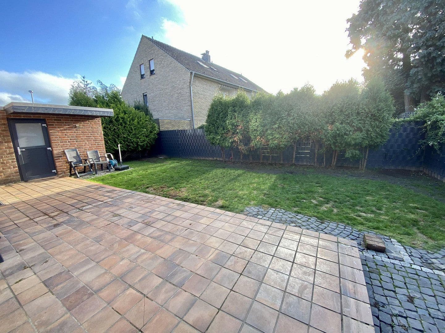 Predaj domu 138 m², pozemek 378 m², Friedhofstraße 24, Nettetal, Severné Porýnie - Westfálsko Predaj domu 138 m², pozemek 378 m², Friedhofstraße 24, Nettetal, Severné Porýnie - Westfálsko