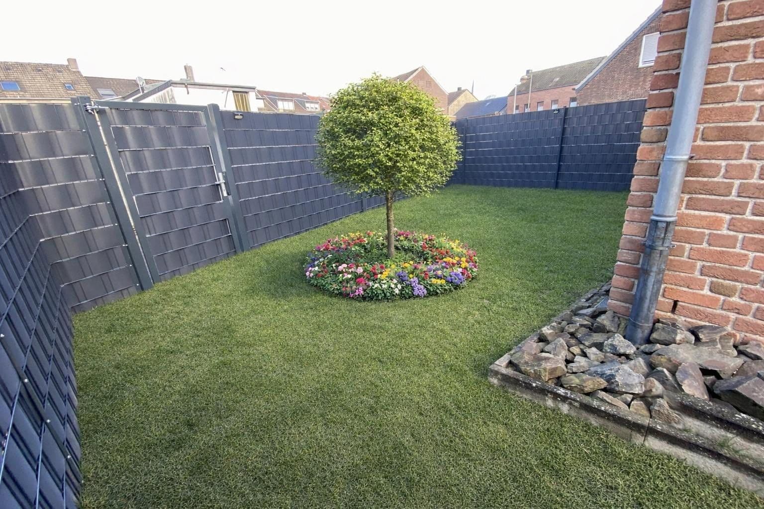 Predaj domu 138 m², pozemek 378 m², Friedhofstraße 24, Nettetal, Severné Porýnie - Westfálsko Predaj domu 138 m², pozemek 378 m², Friedhofstraße 24, Nettetal, Severné Porýnie - Westfálsko