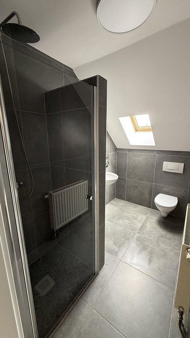 Prenájom bytu 4-izbový 193 m², Bergstraße 16, Carlsberg, Porýnie-Falcko Prenájom bytu 4-izbový 193 m², Bergstraße 16, Carlsberg, Porýnie-Falcko