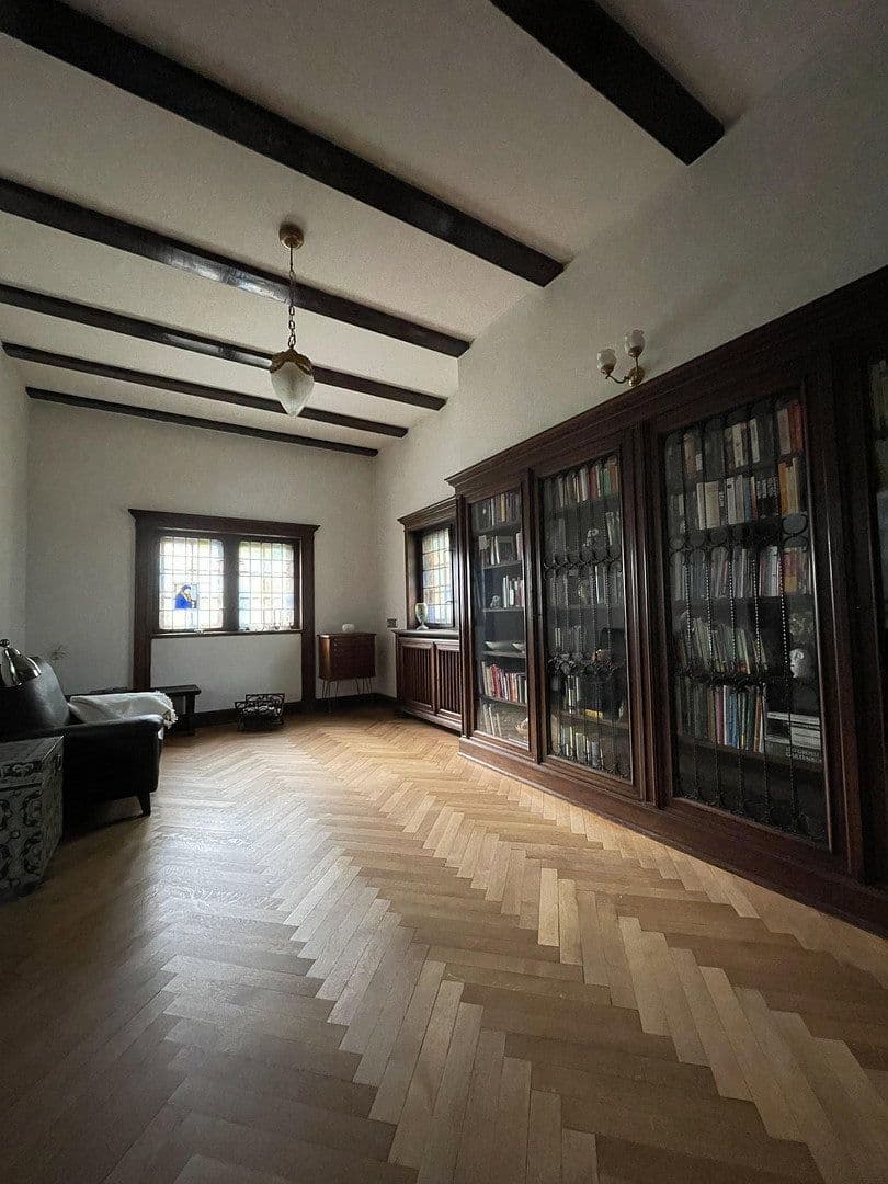 Predaj domu 335 m², pozemek 2.056 m², Berlin, Berlín Predaj domu 335 m², pozemek 2.056 m², Berlin, Berlín