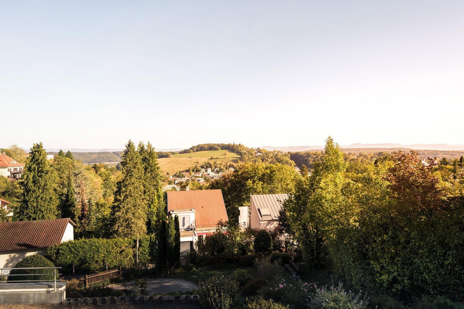 Prenájom bytu 5-izbový 149 m², Tübingen, Bádensko-Wurttembersko Prenájom bytu 5-izbový 149 m², Tübingen, Bádensko-Wurttembersko