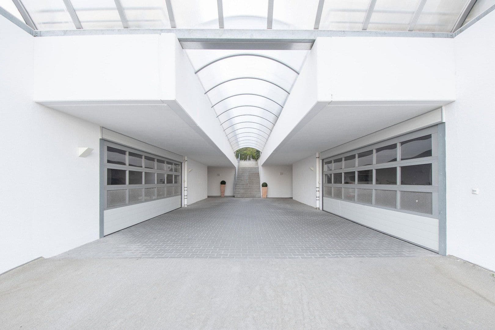 Prenájom bytu 5-izbový 149 m², Tübingen, Bádensko-Wurttembersko Prenájom bytu 5-izbový 149 m², Tübingen, Bádensko-Wurttembersko