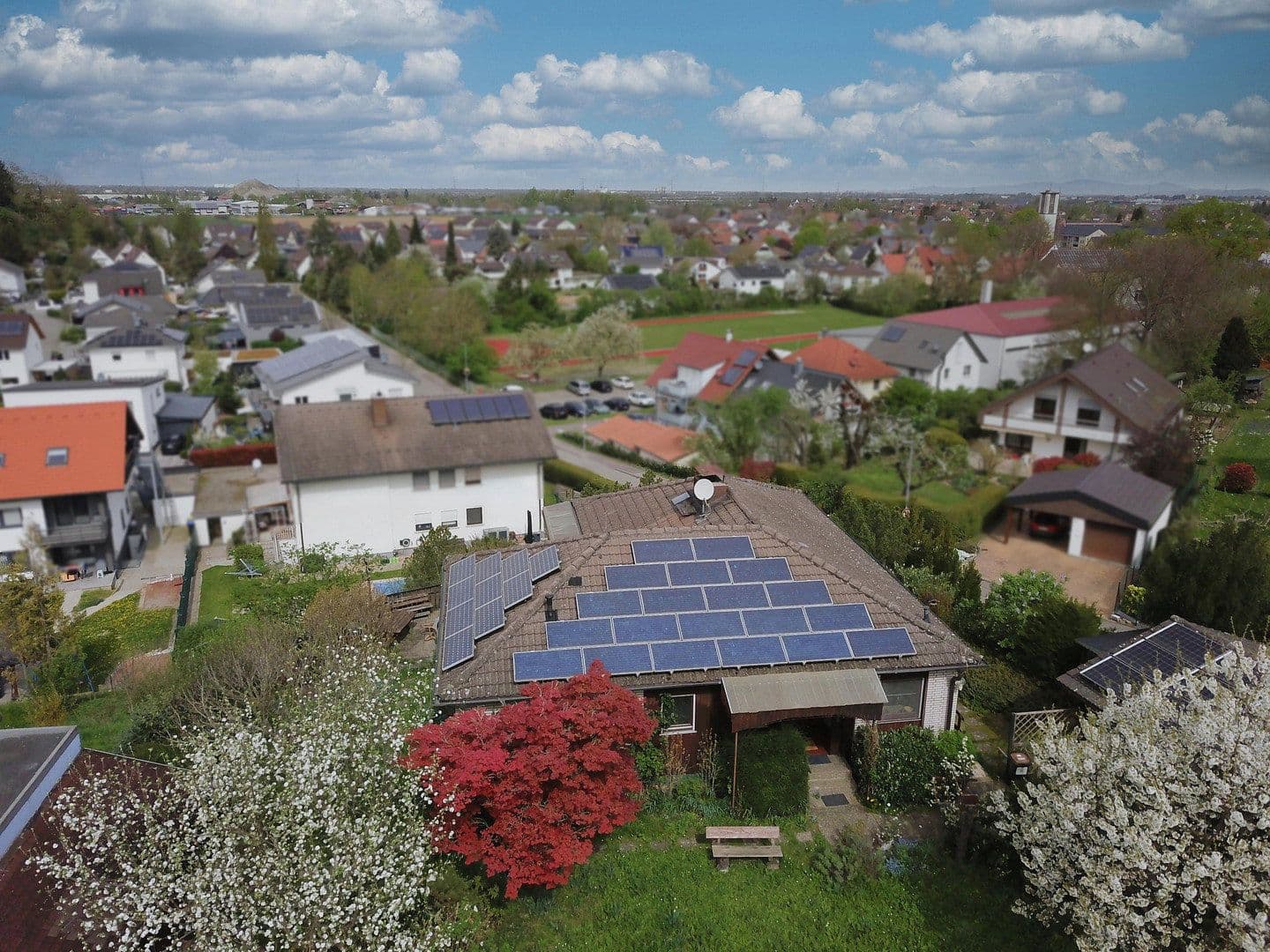 Predaj domu 199 m², pozemek 1.037 m², Diezenthalweg 2, Buggingen, Bádensko-Wurttembersko Predaj domu 199 m², pozemek 1.037 m², Diezenthalweg 2, Buggingen, Bádensko-Wurttembersko