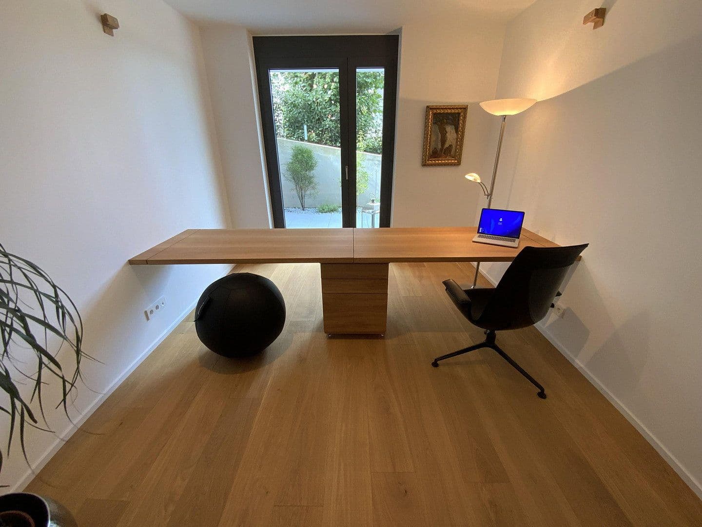 Predaj bytu 3-izbový 170 m², Lörrach, Bádensko-Wurttembersko Predaj bytu 3-izbový 170 m², Lörrach, Bádensko-Wurttembersko