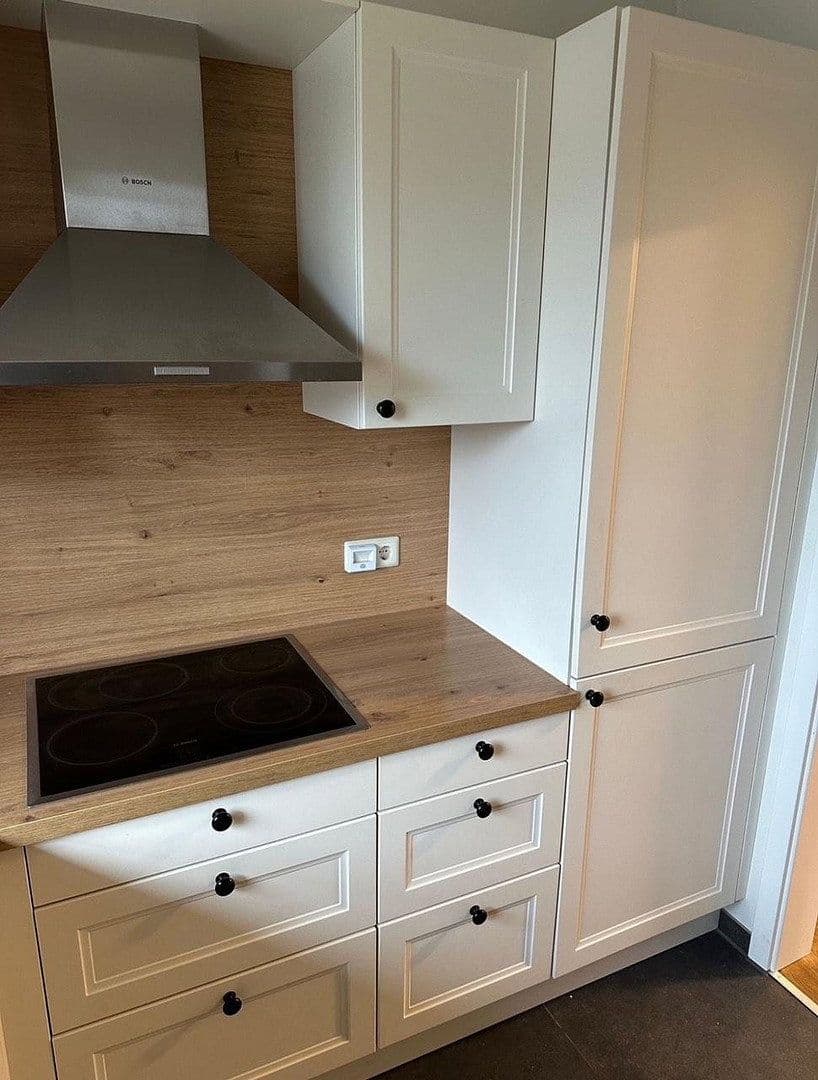 Prenájom bytu 2-izbový 70 m², Stuhr, Dolné Sasko Prenájom bytu 2-izbový 70 m², Stuhr, Dolné Sasko