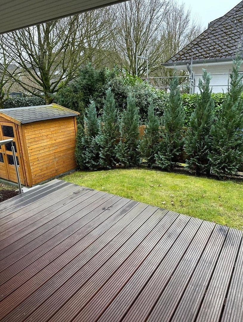 Prenájom bytu 2-izbový 70 m², Stuhr, Dolné Sasko Prenájom bytu 2-izbový 70 m², Stuhr, Dolné Sasko