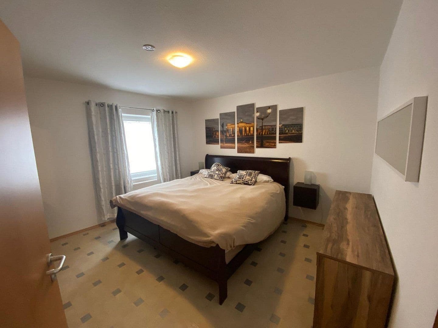 Prenájom bytu 3-izbový 86 m², Landstuhler Str. 61a, Ramstein-Miesenbach, Porýnie-Falcko Prenájom bytu 3-izbový 86 m², Landstuhler Str. 61a, Ramstein-Miesenbach, Porýnie-Falcko