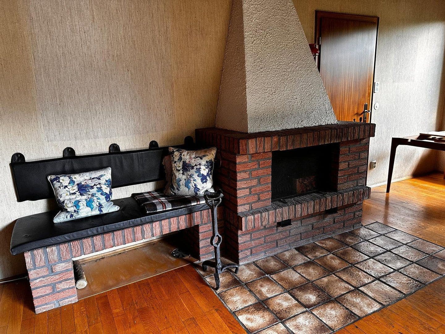 Predaj domu 170 m², pozemek 800 m², Hamburg Poppenbüttel, Hamburg Predaj domu 170 m², pozemek 800 m², Hamburg Poppenbüttel, Hamburg