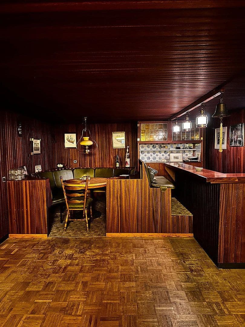 Predaj domu 170 m², pozemek 800 m², Hamburg Poppenbüttel, Hamburg Predaj domu 170 m², pozemek 800 m², Hamburg Poppenbüttel, Hamburg