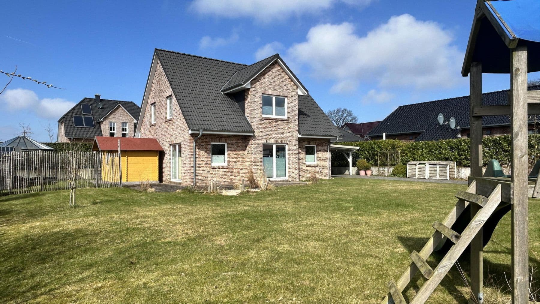 Predaj domu 133 m², pozemek 820 m², Fahrdorf, Šlezvicko-Holštajnsko Predaj domu 133 m², pozemek 820 m², Fahrdorf, Šlezvicko-Holštajnsko