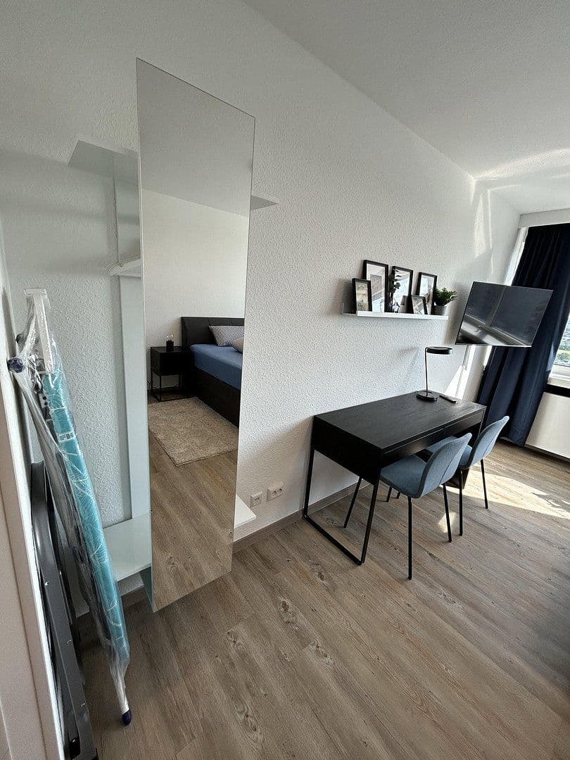 Prenájom bytu 1-izbový 23 m², Plieninger Straße 100, Stuttgart Möhringen, Bádensko-Wurttembersko Prenájom bytu 1-izbový 23 m², Plieninger Straße 100, Stuttgart Möhringen, Bádensko-Wurttembersko