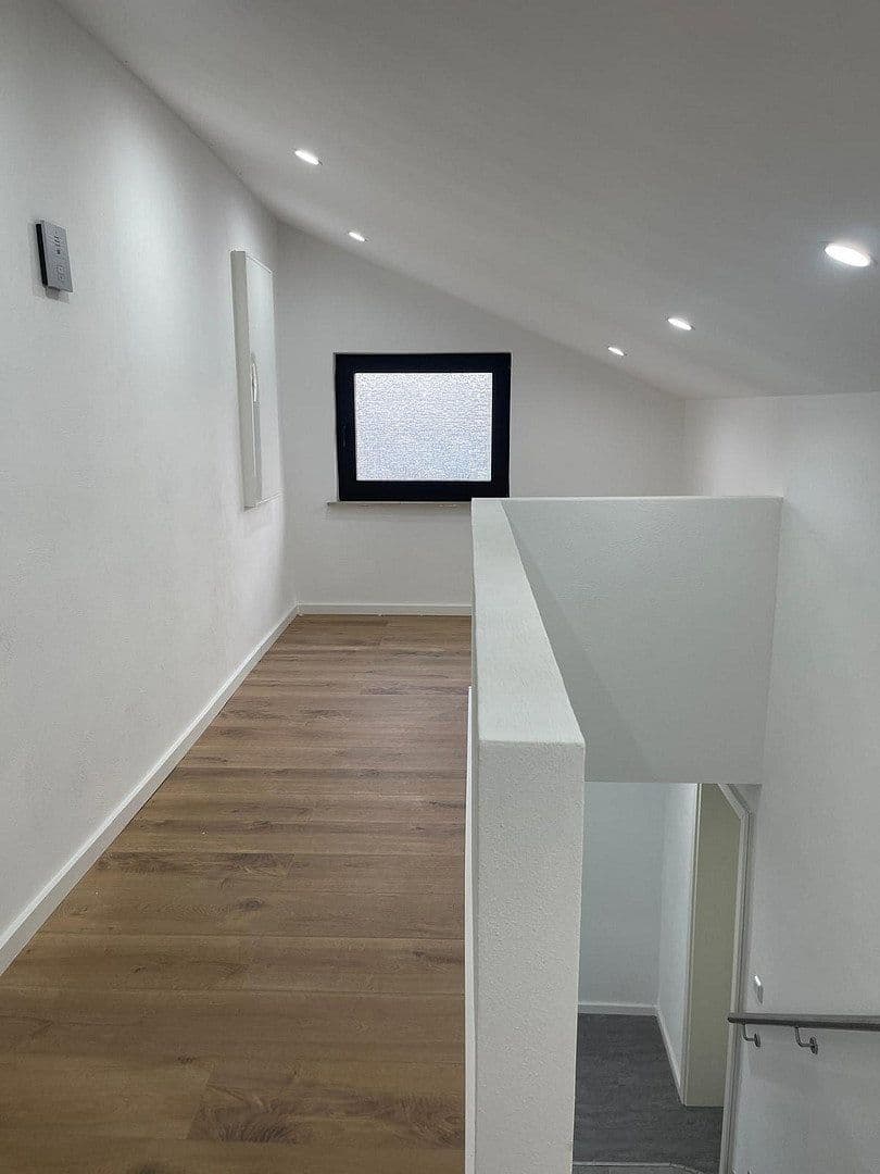 Predaj domu 160 m², pozemek 460 m², Lebacher Straße 72, Eppelborn, Sársko Predaj domu 160 m², pozemek 460 m², Lebacher Straße 72, Eppelborn, Sársko