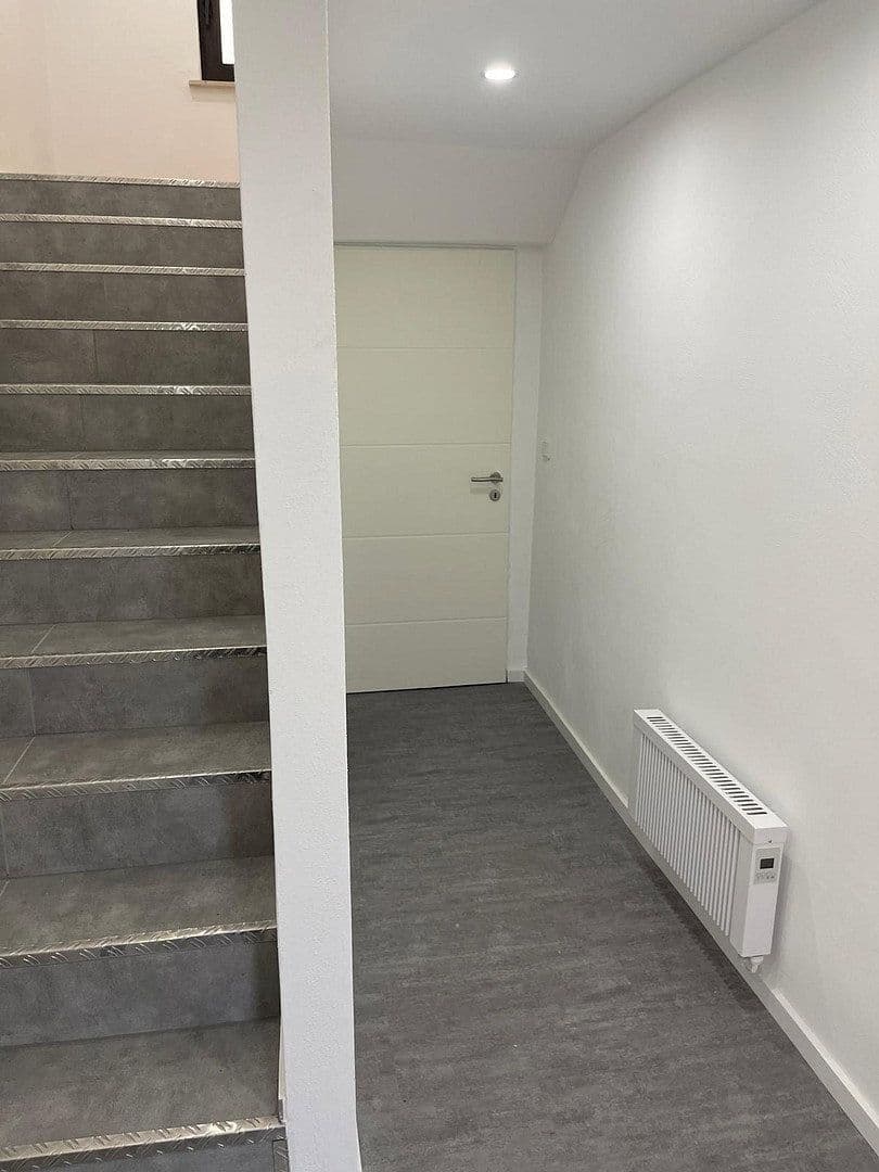 Predaj domu 160 m², pozemek 460 m², Lebacher Straße 72, Eppelborn, Sársko Predaj domu 160 m², pozemek 460 m², Lebacher Straße 72, Eppelborn, Sársko