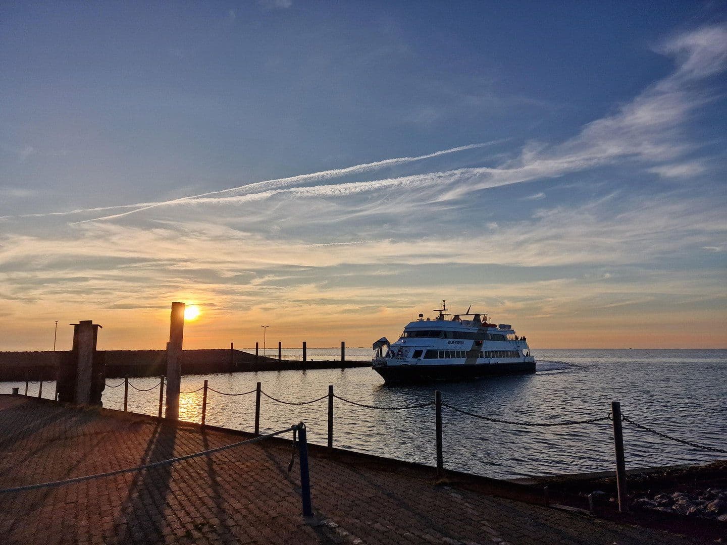 Predaj domu 480 m², pozemek 1.460 m², Nordstrand, Šlezvicko-Holštajnsko Predaj domu 480 m², pozemek 1.460 m², Nordstrand, Šlezvicko-Holštajnsko