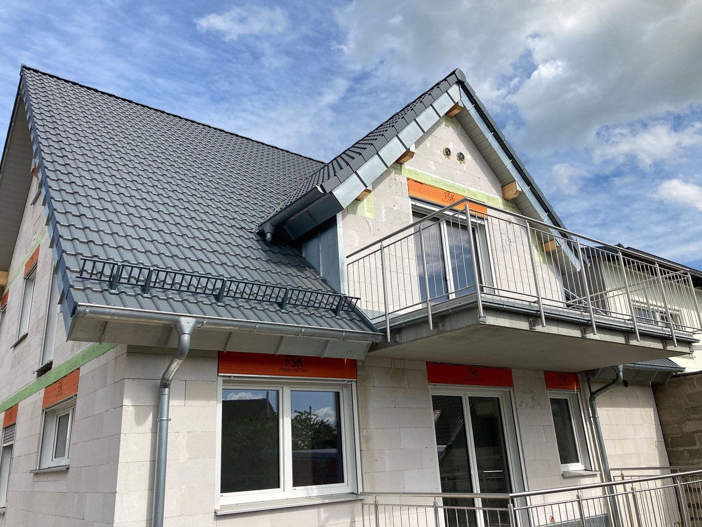 Prenájom bytu 3-izbový 85 m², Wiesenbach, Bádensko-Wurttembersko Prenájom bytu 3-izbový 85 m², Wiesenbach, Bádensko-Wurttembersko