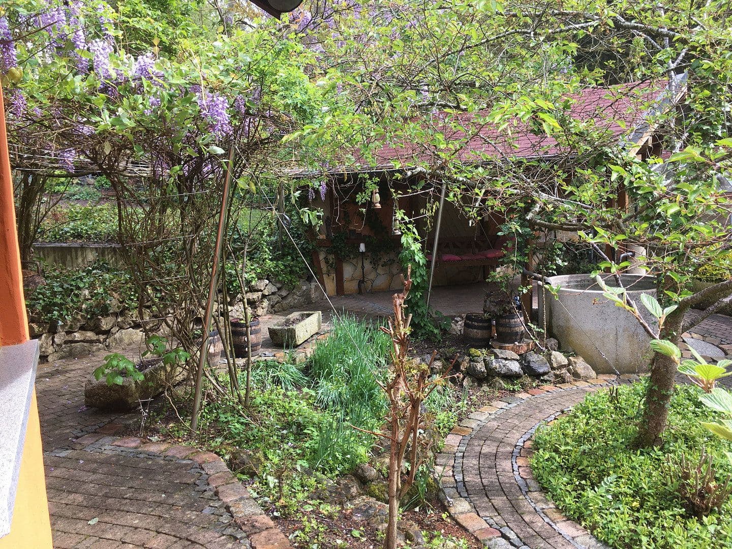 Predaj domu 238 m², pozemek 1.108 m², Landshut, Bavorsko Predaj domu 238 m², pozemek 1.108 m², Landshut, Bavorsko