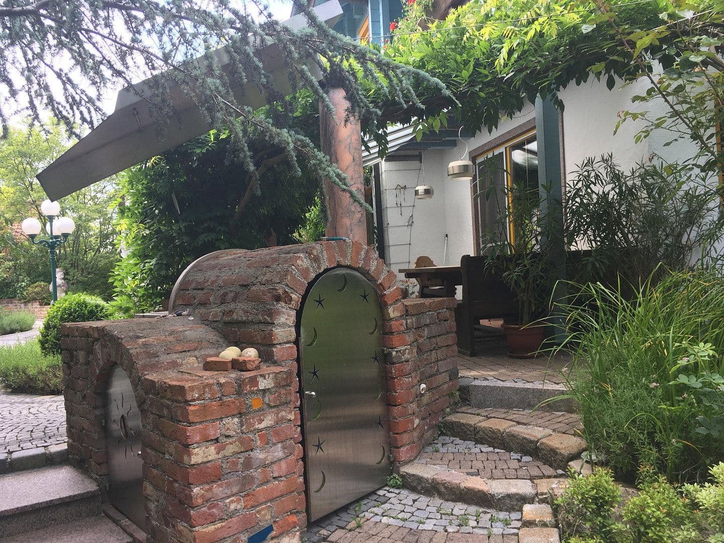 Predaj domu 238 m², pozemek 1.108 m², Landshut, Bavorsko Predaj domu 238 m², pozemek 1.108 m², Landshut, Bavorsko