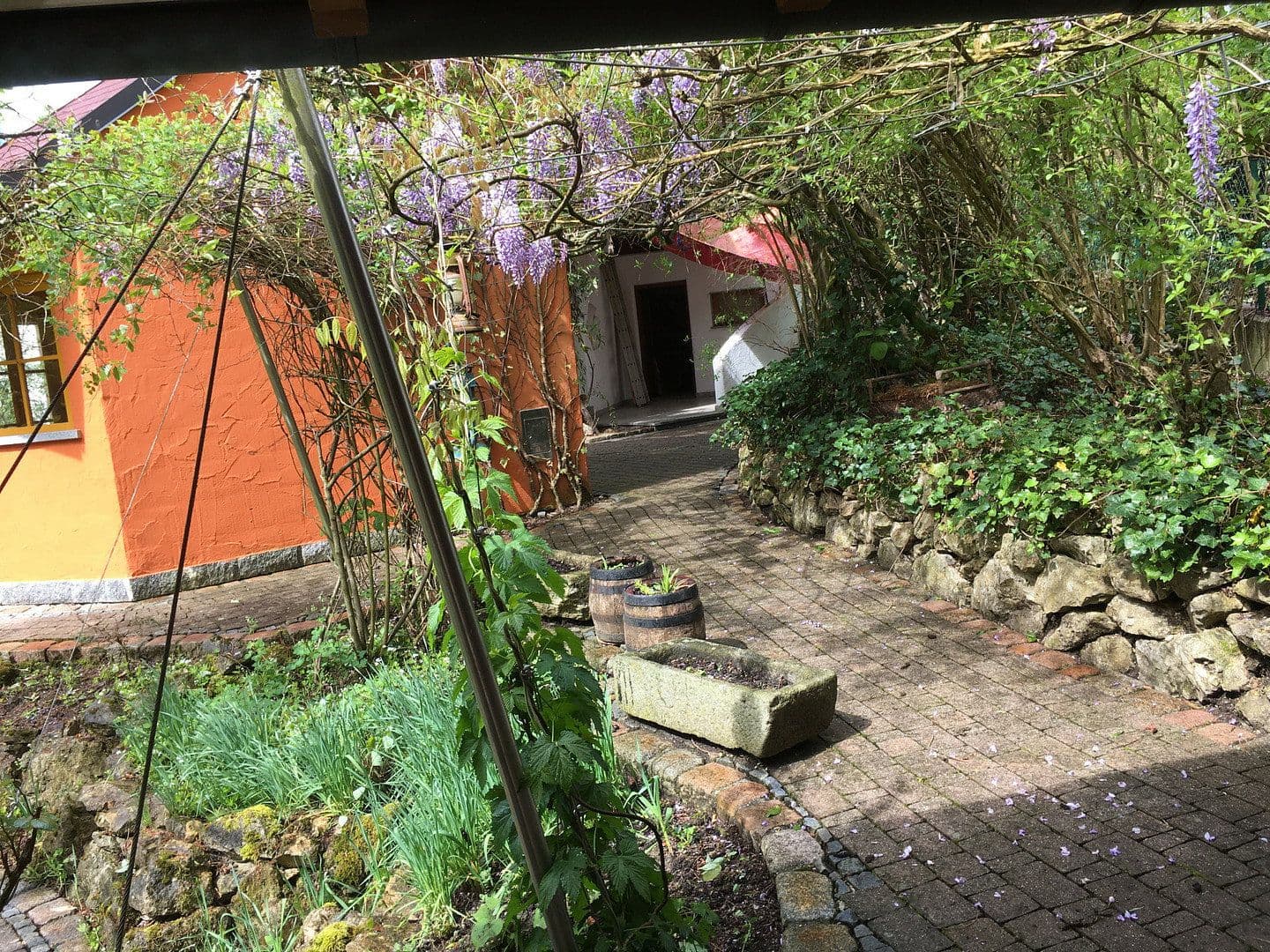 Predaj domu 238 m², pozemek 1.108 m², Landshut, Bavorsko Predaj domu 238 m², pozemek 1.108 m², Landshut, Bavorsko