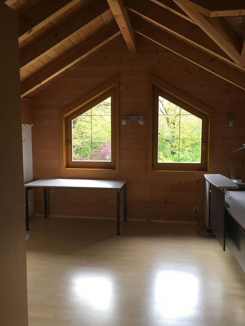 Predaj domu 238 m², pozemek 1.108 m², Landshut, Bavorsko Predaj domu 238 m², pozemek 1.108 m², Landshut, Bavorsko