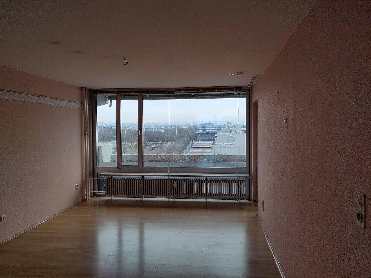 Prenájom bytu 3-izbový 87 m², Riesstraße 84, München, Bavorsko Prenájom bytu 3-izbový 87 m², Riesstraße 84, München, Bavorsko