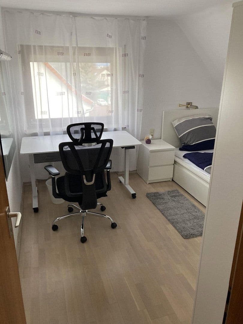 Prenájom bytu 6-izbový 18 m², Albrecht-Dürer-Weg 21B, Stuttgart, Bádensko-Wurttembersko Prenájom bytu 6-izbový 18 m², Albrecht-Dürer-Weg 21B, Stuttgart, Bádensko-Wurttembersko