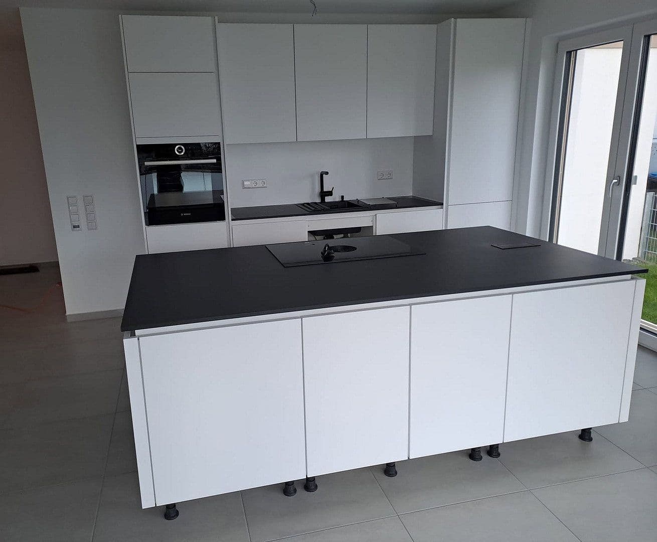 Prenájom bytu 4-izbový 126 m², Neugartenstraße, Hagnau am Bodensee, Bádensko-Wurttembersko Prenájom bytu 4-izbový 126 m², Neugartenstraße, Hagnau am Bodensee, Bádensko-Wurttembersko