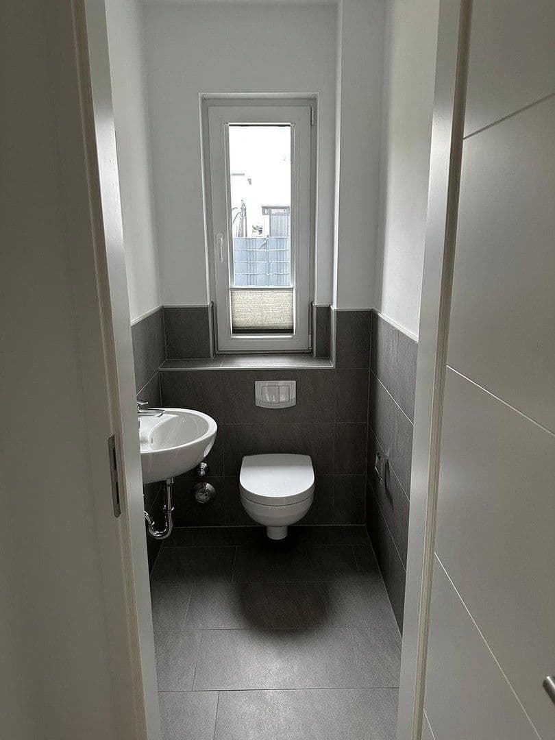 Prenájom bytu 3-izbový 74 m², Menden (Sauerland), Severné Porýnie - Westfálsko Prenájom bytu 3-izbový 74 m², Menden (Sauerland), Severné Porýnie - Westfálsko