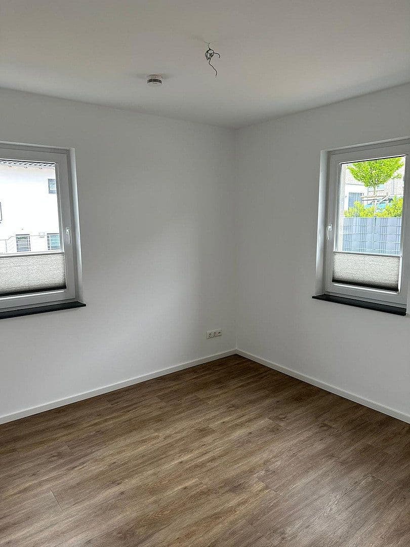 Prenájom bytu 3-izbový 74 m², Menden (Sauerland), Severné Porýnie - Westfálsko Prenájom bytu 3-izbový 74 m², Menden (Sauerland), Severné Porýnie - Westfálsko