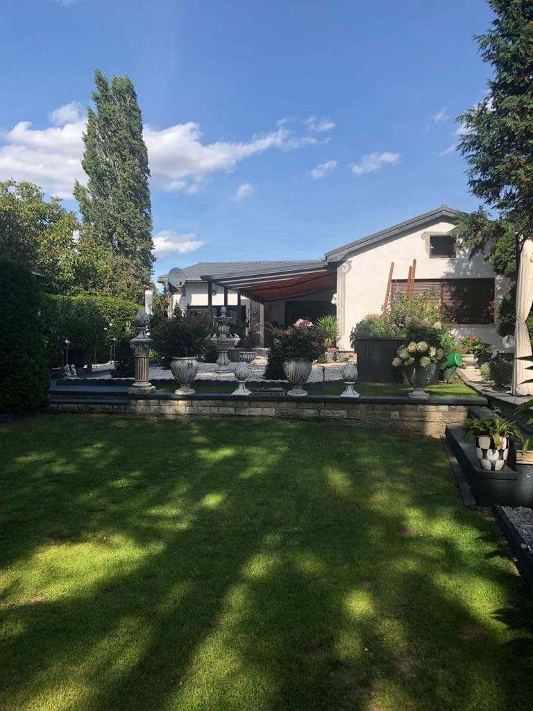 Predaj domu 127 m², pozemek 1.242 m², Birkenwerder, Brandenbursko Predaj domu 127 m², pozemek 1.242 m², Birkenwerder, Brandenbursko