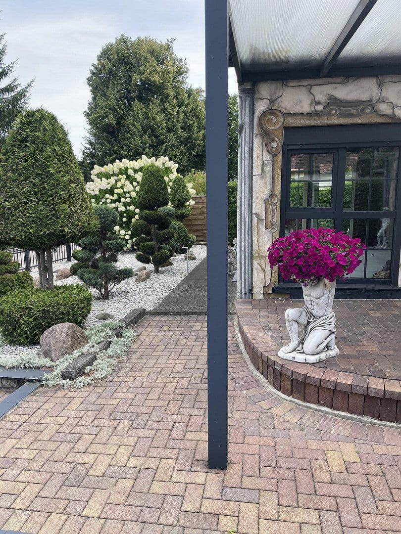 Predaj domu 127 m², pozemek 1.242 m², Birkenwerder, Brandenbursko Predaj domu 127 m², pozemek 1.242 m², Birkenwerder, Brandenbursko