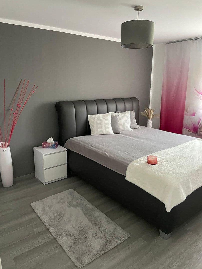 Prenájom domu 160 m², pozemek 300 m², Ingolstadt, Bavorsko Prenájom domu 160 m², pozemek 300 m², Ingolstadt, Bavorsko