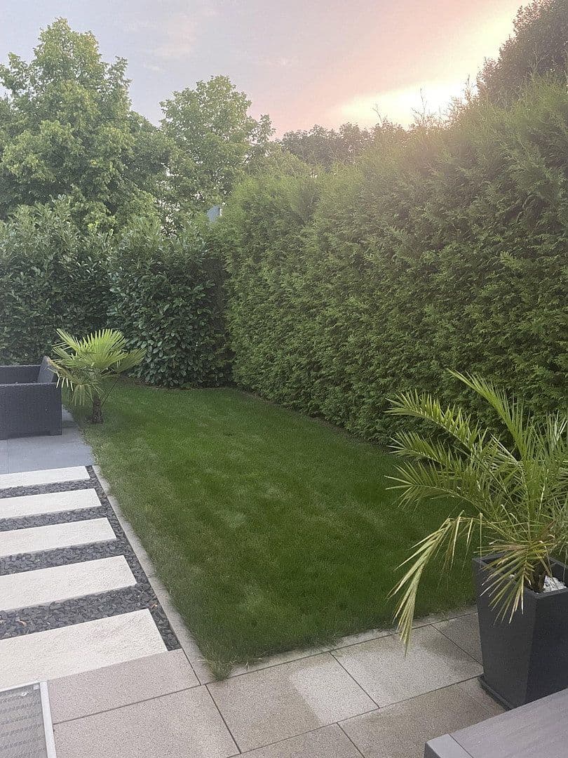 Prenájom domu 160 m², pozemek 300 m², Ingolstadt, Bavorsko Prenájom domu 160 m², pozemek 300 m², Ingolstadt, Bavorsko