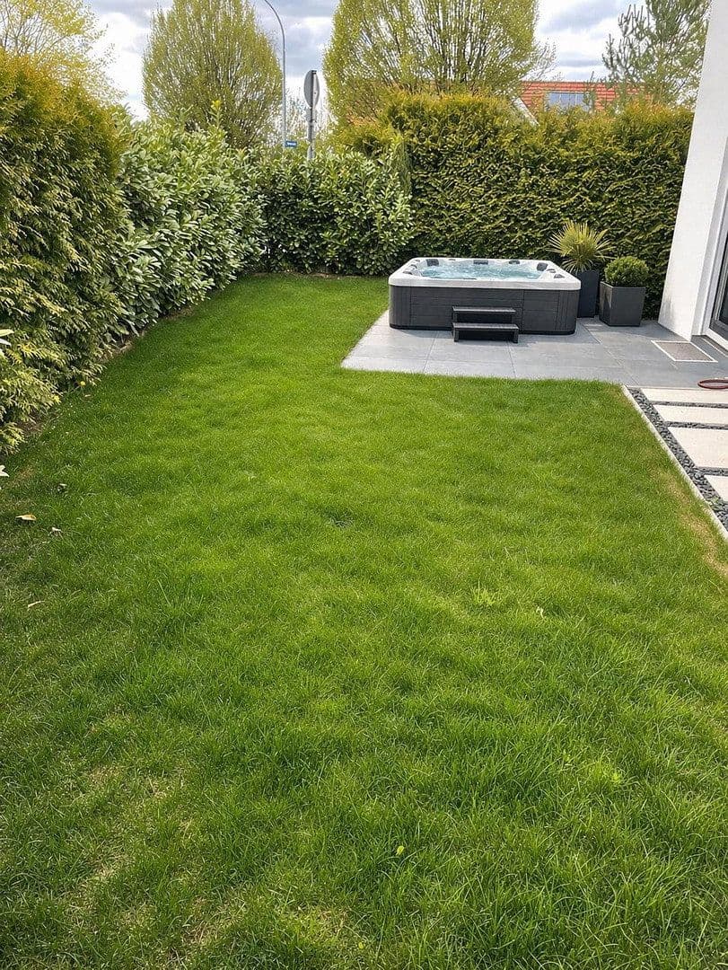 Prenájom domu 160 m², pozemek 300 m², Ingolstadt, Bavorsko Prenájom domu 160 m², pozemek 300 m², Ingolstadt, Bavorsko