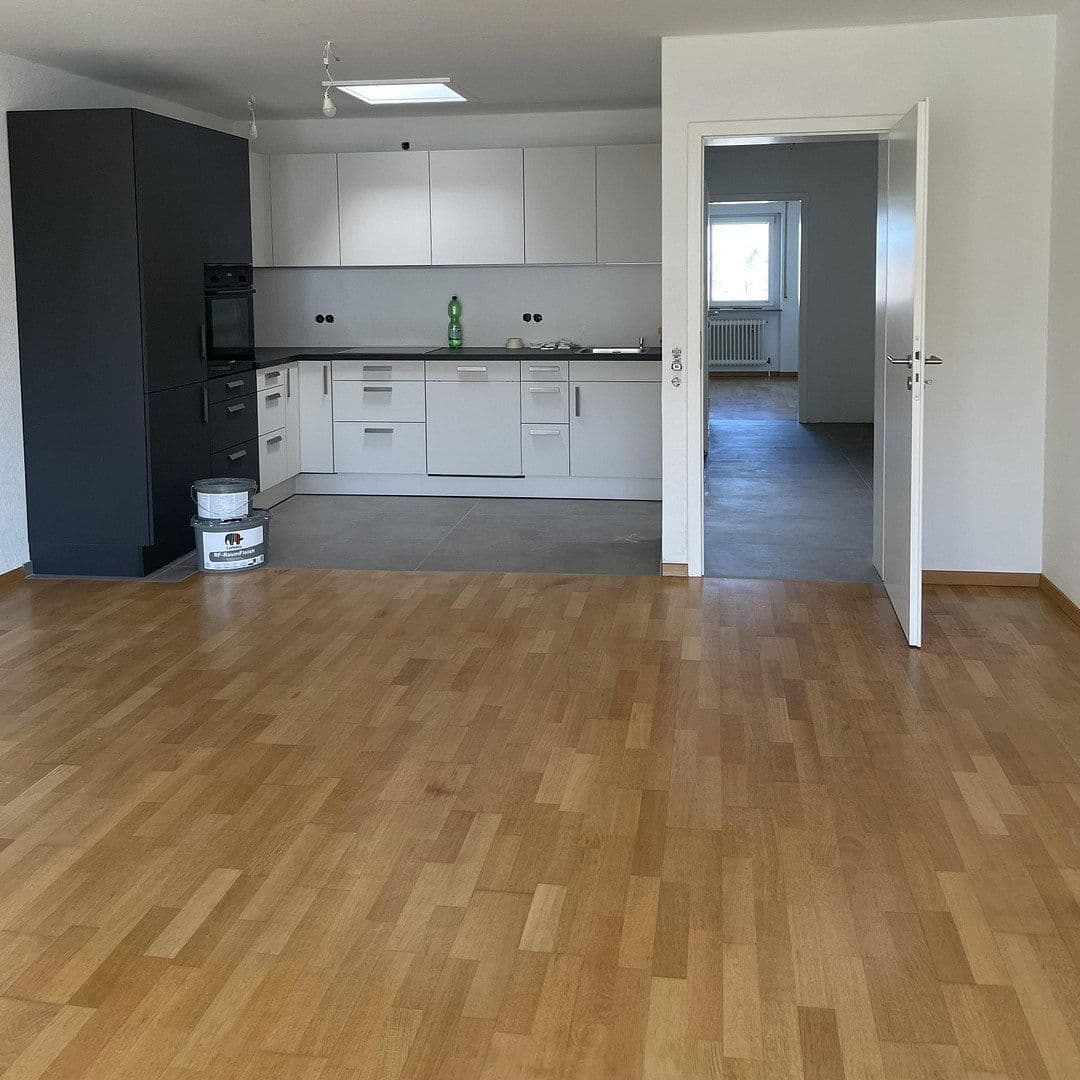 Prenájom bytu 2-izbový 75 m², Teckstraße 4, Fellbach, Bádensko-Wurttembersko Prenájom bytu 2-izbový 75 m², Teckstraße 4, Fellbach, Bádensko-Wurttembersko