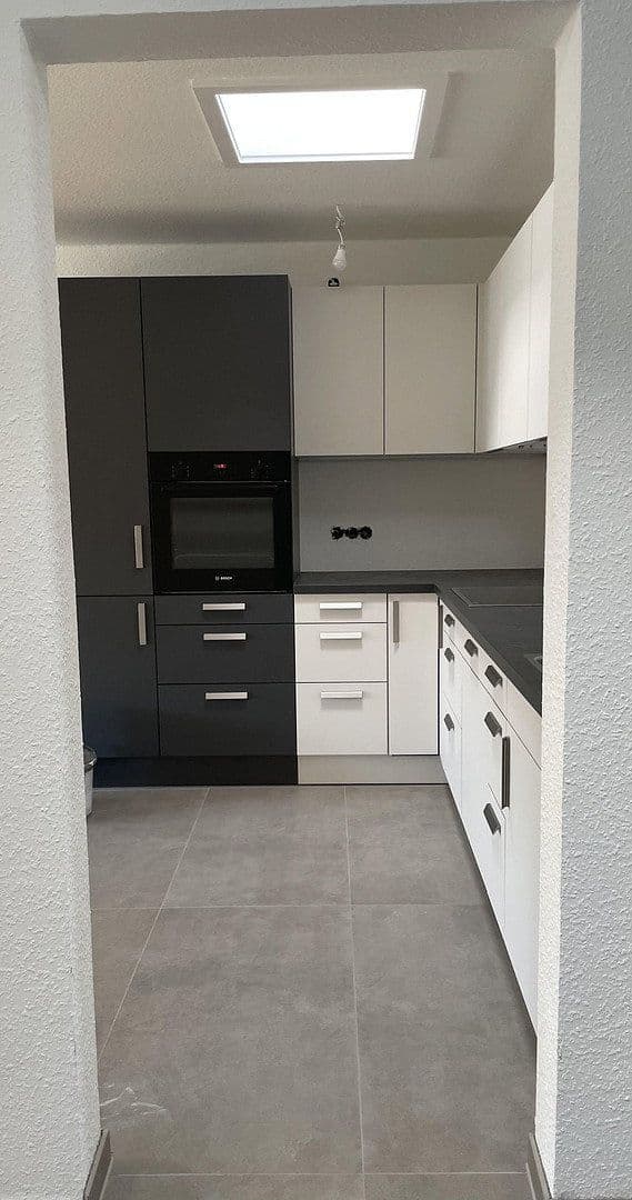 Prenájom bytu 2-izbový 75 m², Teckstraße 4, Fellbach, Bádensko-Wurttembersko Prenájom bytu 2-izbový 75 m², Teckstraße 4, Fellbach, Bádensko-Wurttembersko