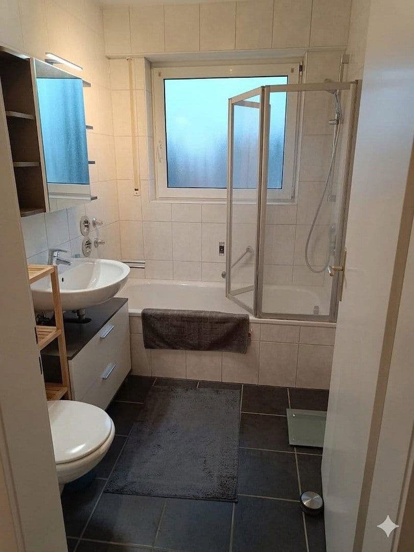 Prenájom bytu 2-izbový 60 m², Filderstadt, Bádensko-Wurttembersko Prenájom bytu 2-izbový 60 m², Filderstadt, Bádensko-Wurttembersko