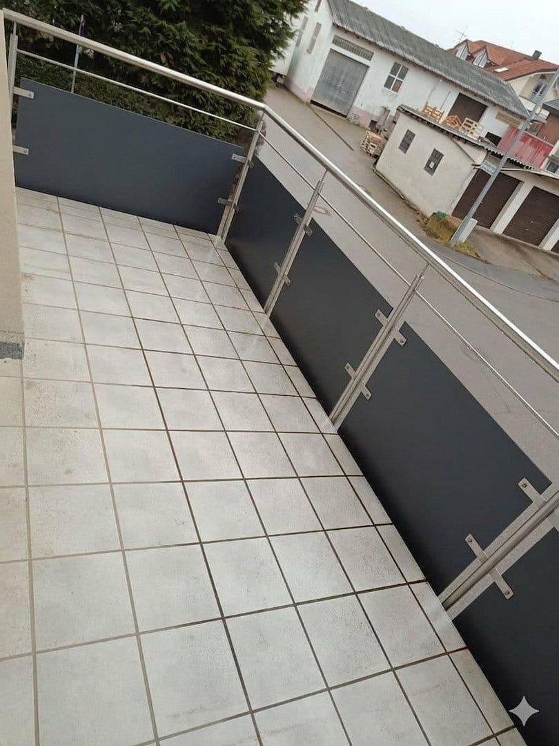 Prenájom bytu 2-izbový 60 m², Filderstadt, Bádensko-Wurttembersko Prenájom bytu 2-izbový 60 m², Filderstadt, Bádensko-Wurttembersko