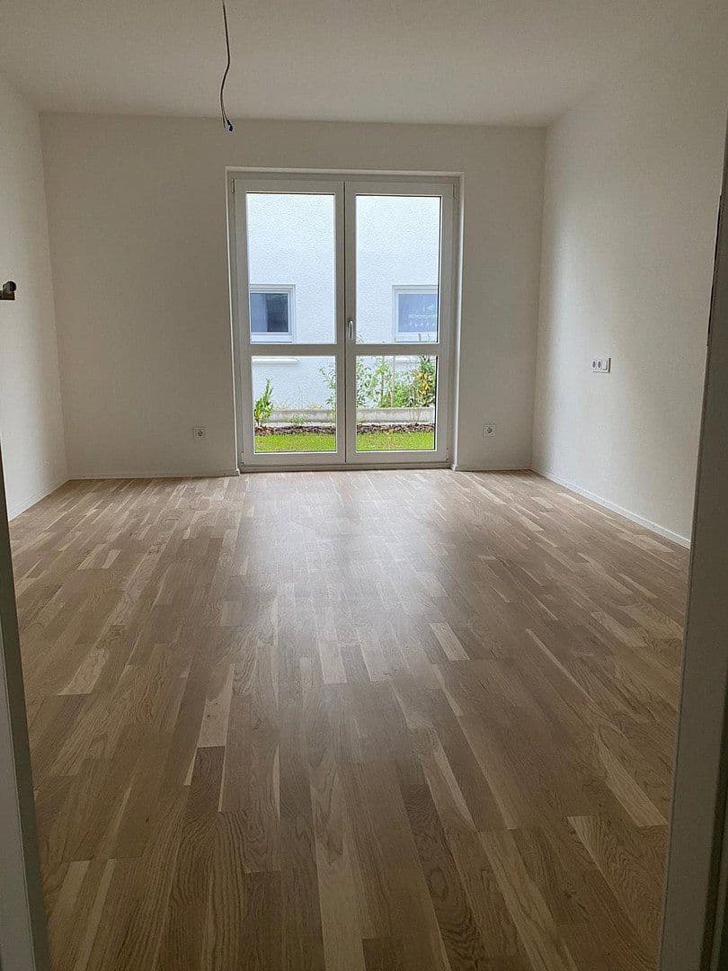 Prenájom bytu 3-izbový 68 m², Bad Friedrichshall, Bádensko-Wurttembersko Prenájom bytu 3-izbový 68 m², Bad Friedrichshall, Bádensko-Wurttembersko