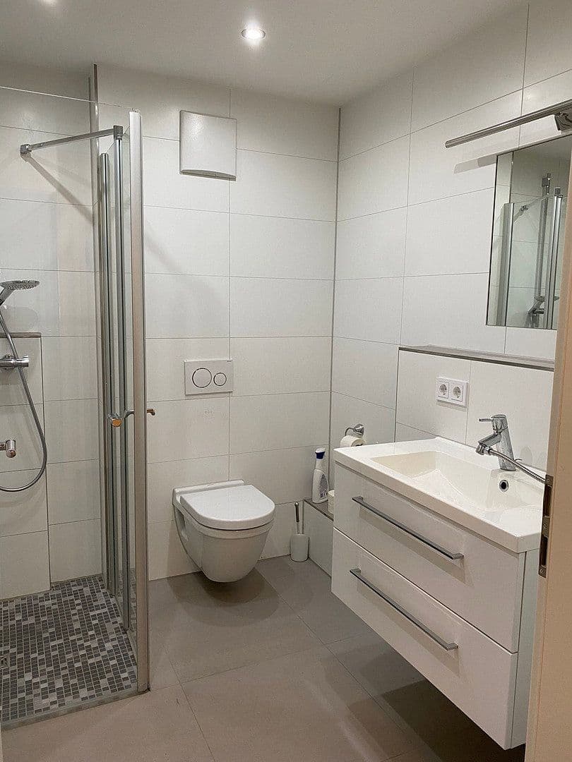 Prenájom bytu 3-izbový 68 m², Bad Friedrichshall, Bádensko-Wurttembersko Prenájom bytu 3-izbový 68 m², Bad Friedrichshall, Bádensko-Wurttembersko